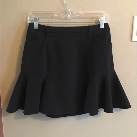 Express Dresses & Skirts - CLEARANCE!💋FINAL PRICE 🎉EXPRESS black mini skirt